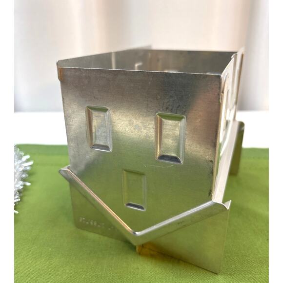 Alumode Party Cake/Gingerbread House Mold Kit Vintage 1950's with Instructions - Picture 5 of 8